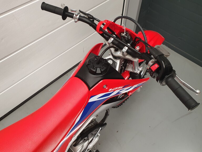 Honda CRF 125 FN foto 11