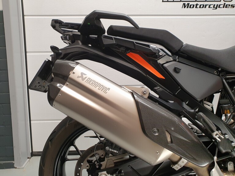 KTM 1290 SUPER ADVENTURE S KTM 1290 SUPER ADVENTURE S foto 9