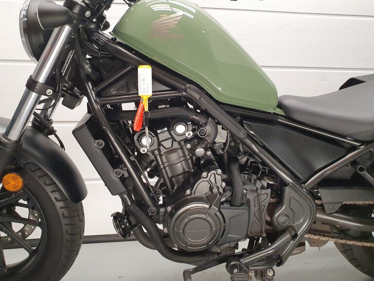 Honda CMX 500 REBEL foto 4
