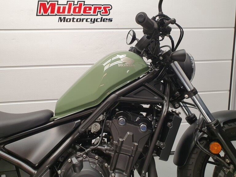 Honda CMX 500 REBEL foto 8