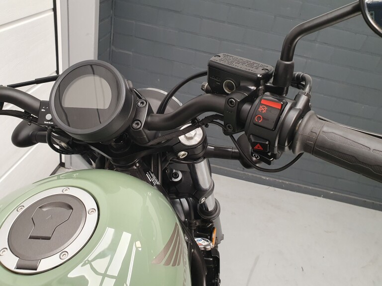 Honda CMX 500 REBEL foto 11