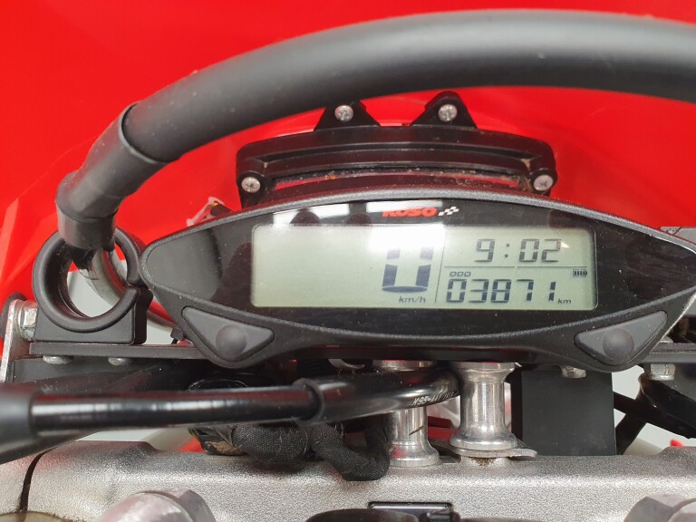 Honda CRF 250 RX ENDURO HONDA CRF 250 RX ENDURO foto 16