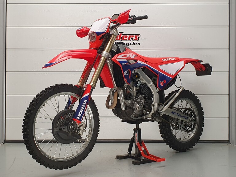 Honda CRF 250 RX ENDURO HONDA CRF 250 RX ENDURO 