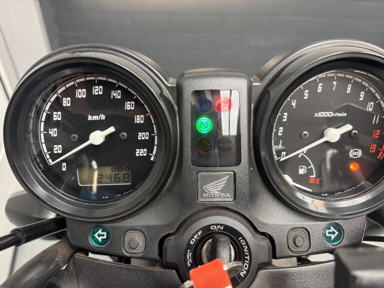 Honda CBF 600 N foto 11