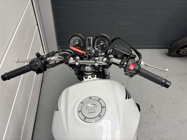 Honda CBF 600 N foto 13