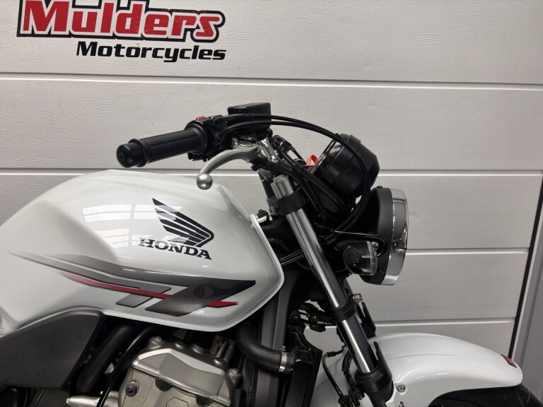 Honda CBF 600 N foto 14