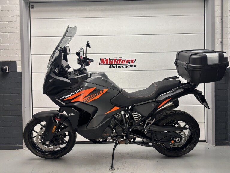 KTM 1290 SUPER ADVENTURE S KTM 1290 Super Adventure S foto 2