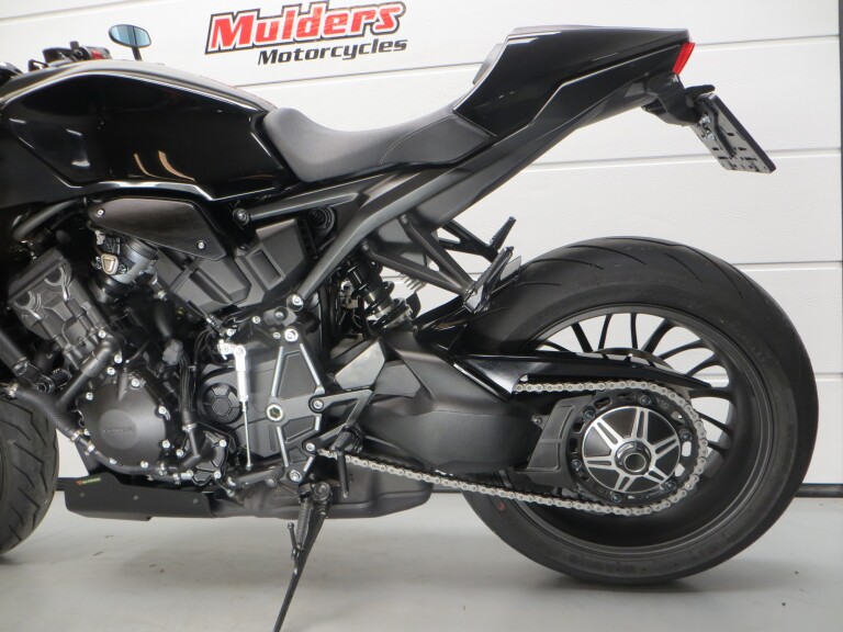 Honda CB 1000 R HONDA CB 1000 R BLACK EDITION foto 3