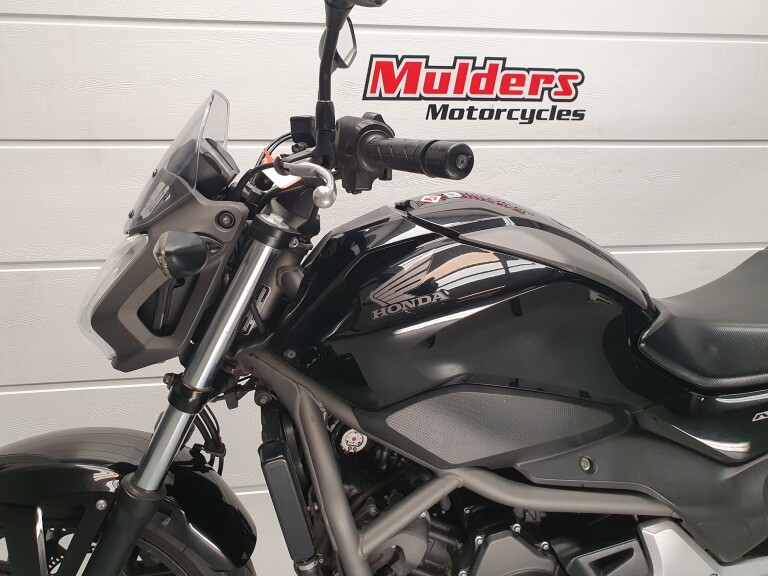 Honda NC 700 S ABS GESCHIKT VOOR A! 6 MAANDEN GARANTIE! foto 3