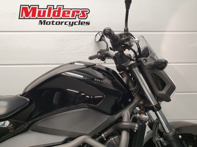 Honda NC 700 S ABS GESCHIKT VOOR A! 6 MAANDEN GARANTIE! foto 10