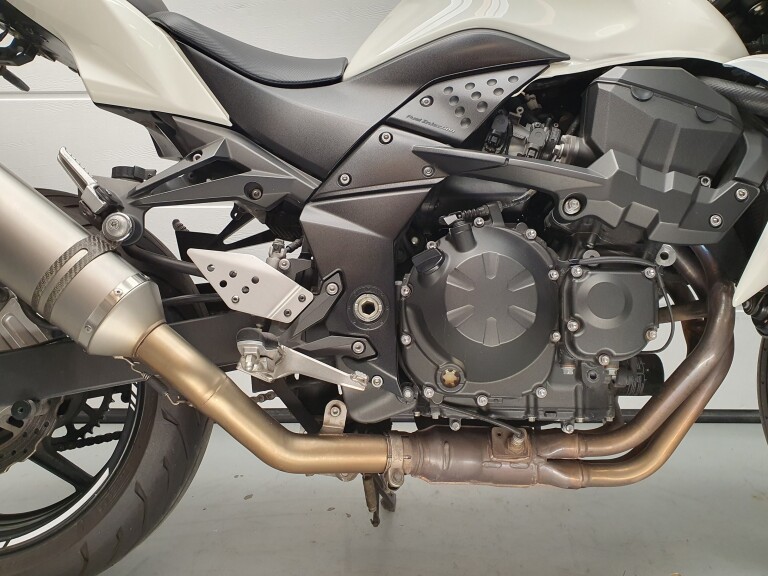 Kawasaki Z 750 KAWASAKI Z750 ABS foto 11