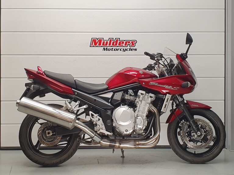 Suzuki GSF 1250 S Bandit SUZUKI GSF 1250 S BANDIT 
