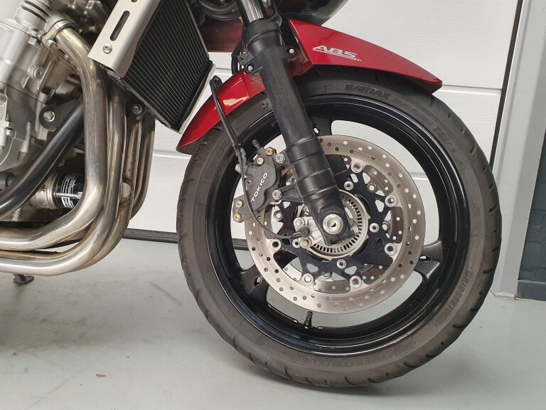 Suzuki GSF 1250 S Bandit SUZUKI GSF 1250 S BANDIT foto 14