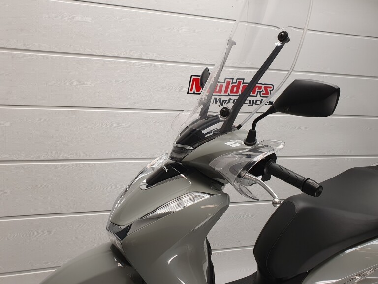 Honda SH 150 ABS HONDA SH 150 ABS foto 3