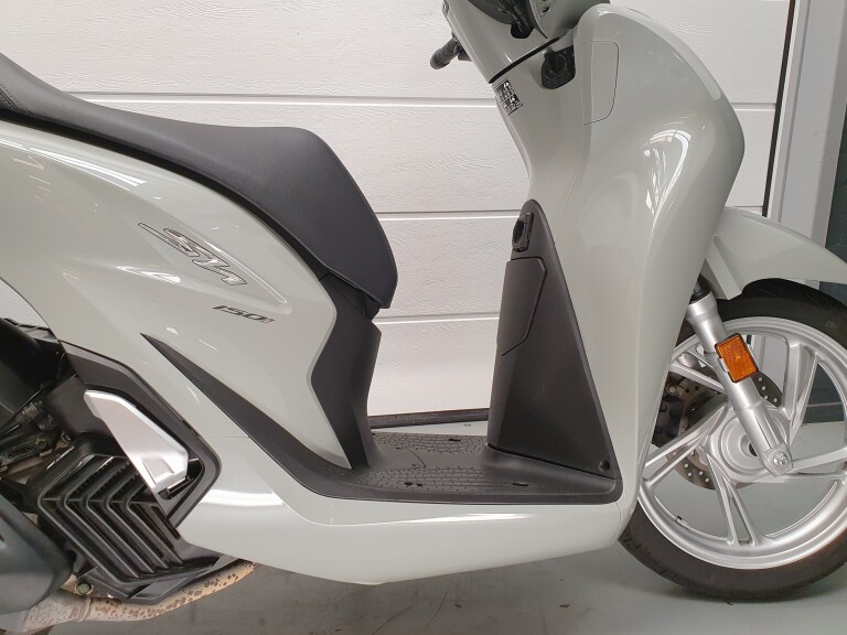 Honda SH 150 ABS HONDA SH 150 ABS foto 11