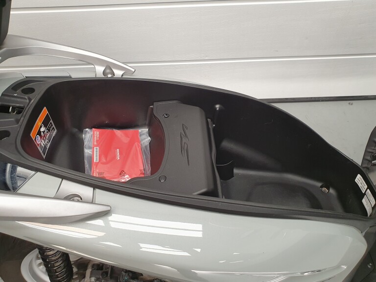 Honda SH 150 ABS HONDA SH 150 ABS foto 12