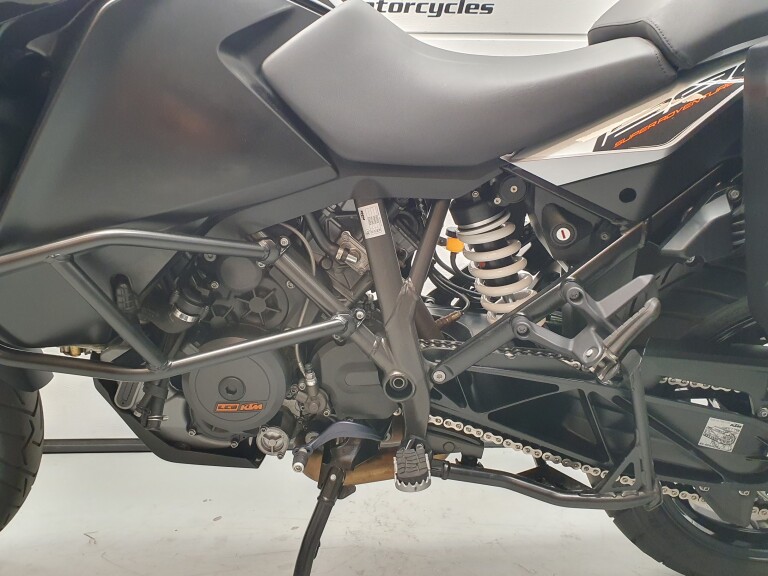 KTM 1290 SUPER ADVENTURE S foto 4