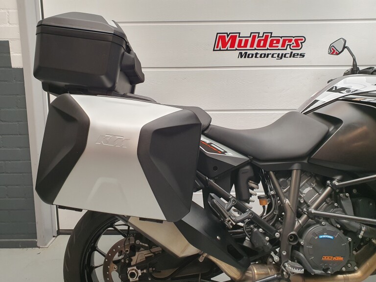 KTM 1290 SUPER ADVENTURE S foto 7