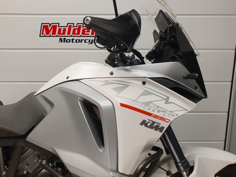KTM 1290 SUPER ADVENTURE T KTM 1290 Super Adventure T foto 12