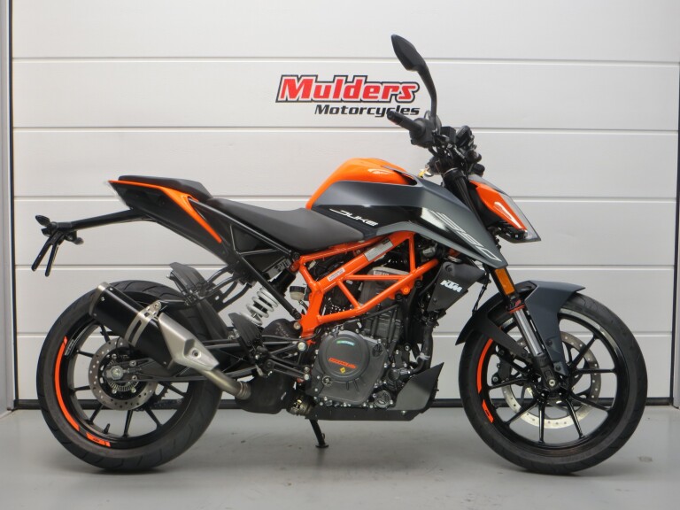 KTM 390 DUKE ABS KTM 390 DUKE ABS 