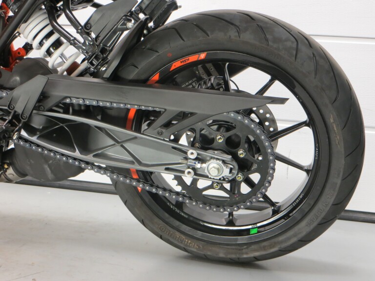 KTM 390 DUKE ABS KTM 390 DUKE ABS foto 6