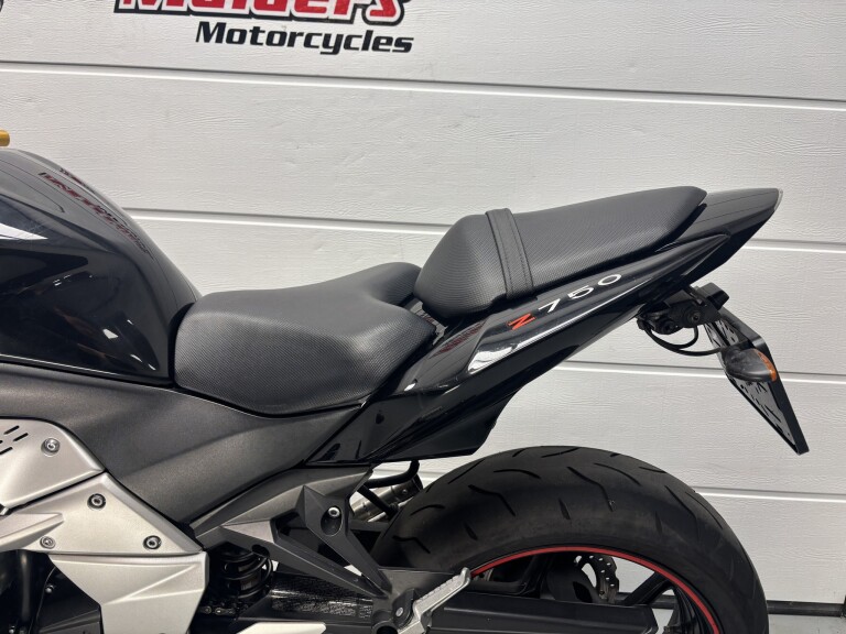 Kawasaki Z 750 foto 4