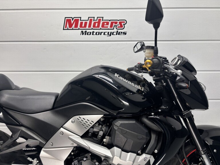 Kawasaki Z 750 foto 6