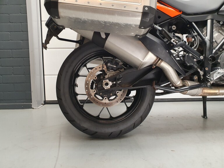 KTM 1090 ADVENTURE ABS KTM 1090 ADVENTURE ABS foto 7