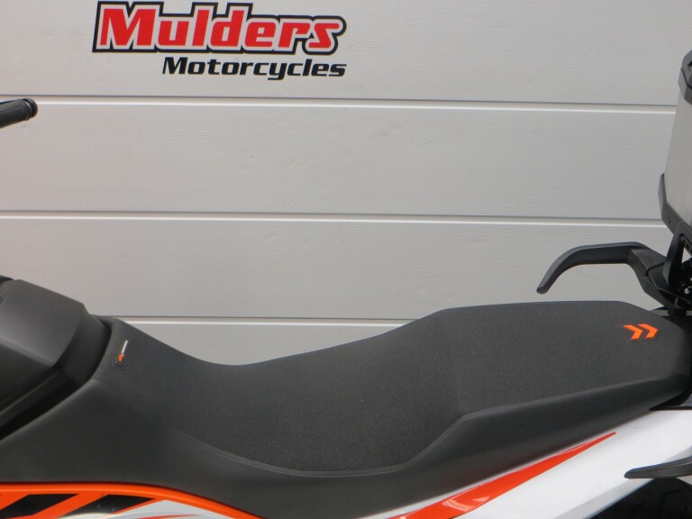 KTM 790 ADVENTURE KTM 790 ADVENTURE foto 5