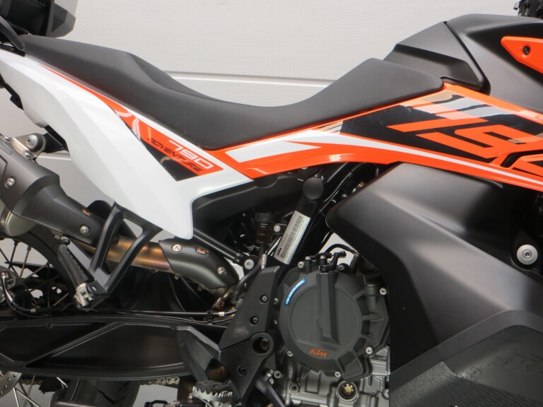 KTM 790 ADVENTURE KTM 790 ADVENTURE foto 9
