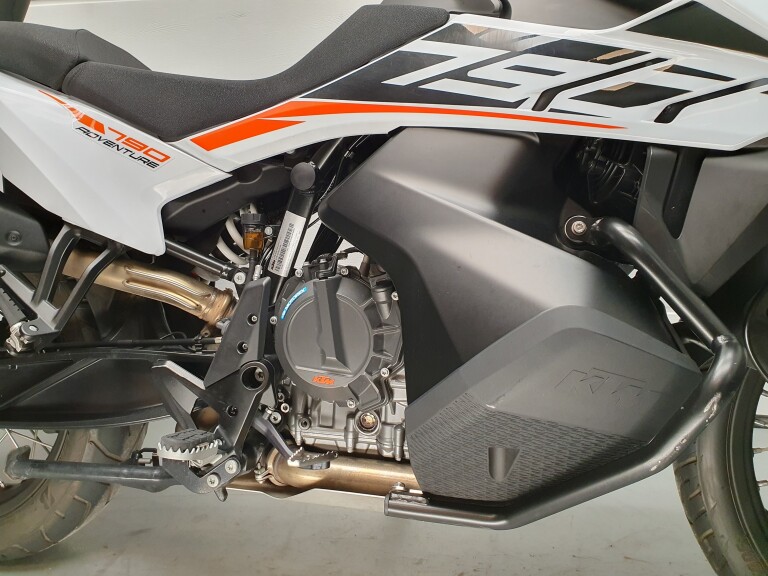 KTM 790 ADVENTURE foto 6