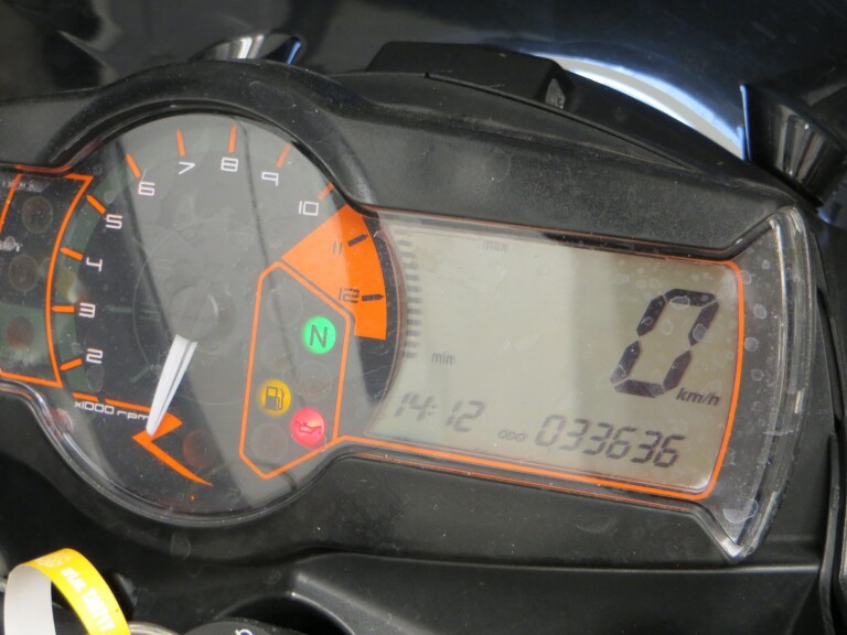 KTM 990 SUPERDUKE R KTM 990 SUPER DUKE R foto 15