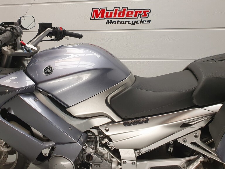 Yamaha FJR 1300 YAMAHA FJR 1300 foto 4