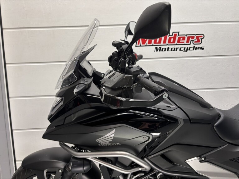 Honda NC 750 X ABS foto 4