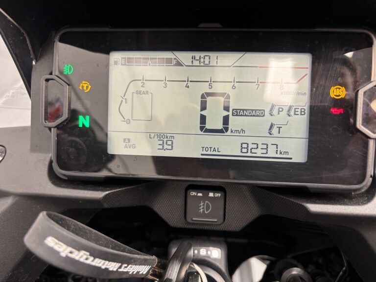 Honda NC 750 X ABS foto 6