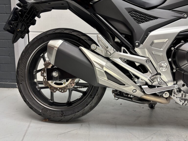 Honda NC 750 X ABS foto 15