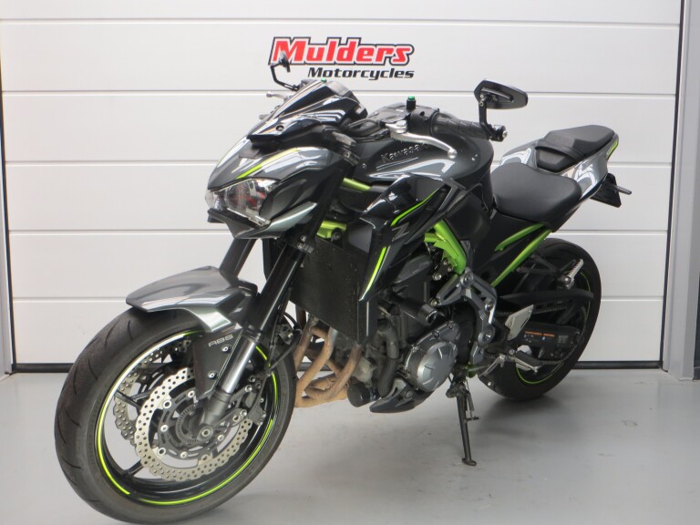 Kawasaki Z 900 E KAWASAKI Z900e 35kW A2 