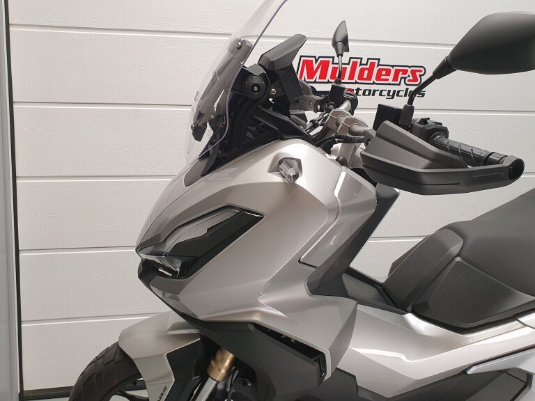 Honda ADV 350 ABS HONDA ADV 350 ABS foto 4
