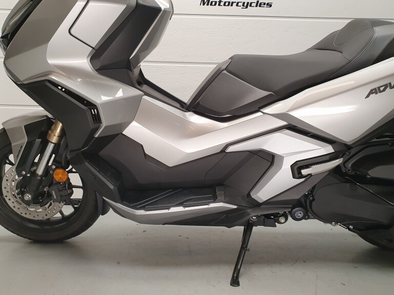 Honda ADV 350 ABS HONDA ADV 350 ABS foto 5