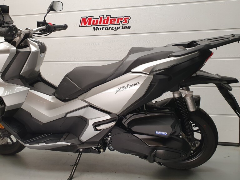 Honda ADV 350 ABS HONDA ADV 350 ABS foto 6
