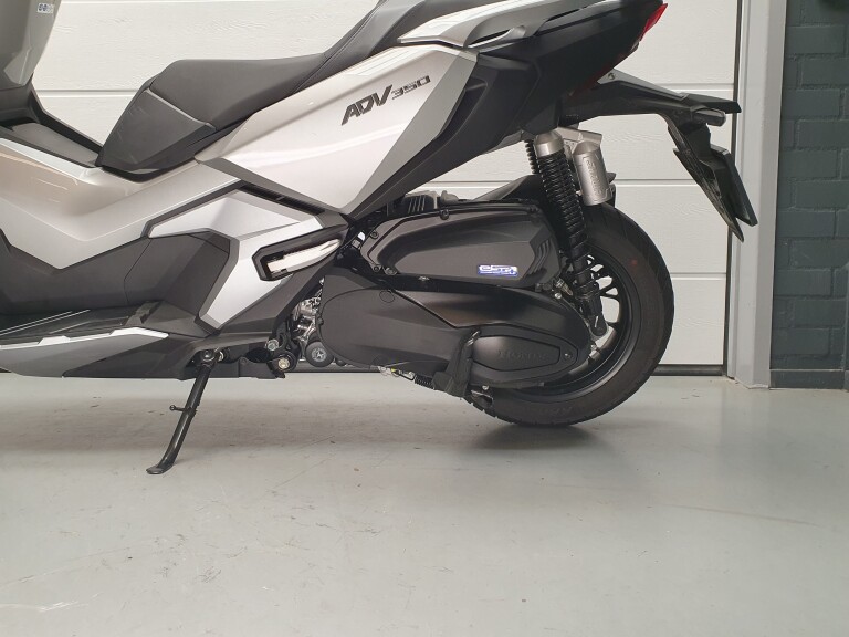 Honda ADV 350 ABS HONDA ADV 350 ABS foto 7