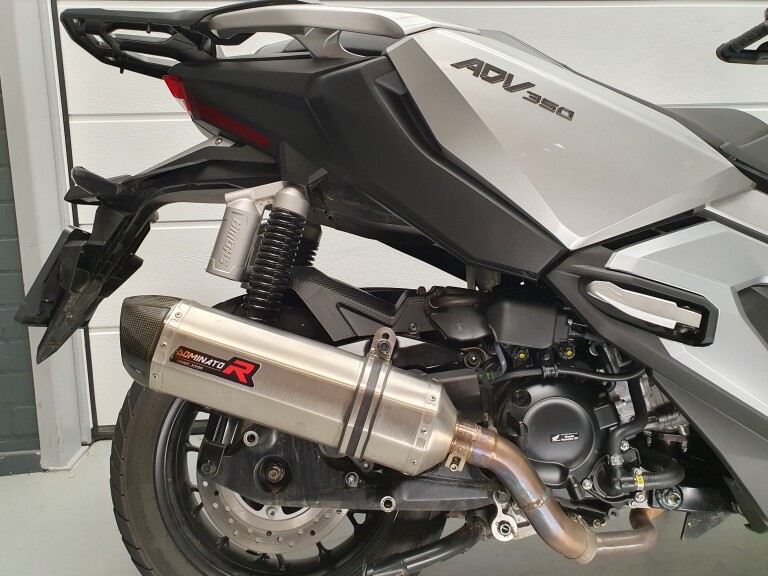 Honda ADV 350 ABS HONDA ADV 350 ABS foto 8