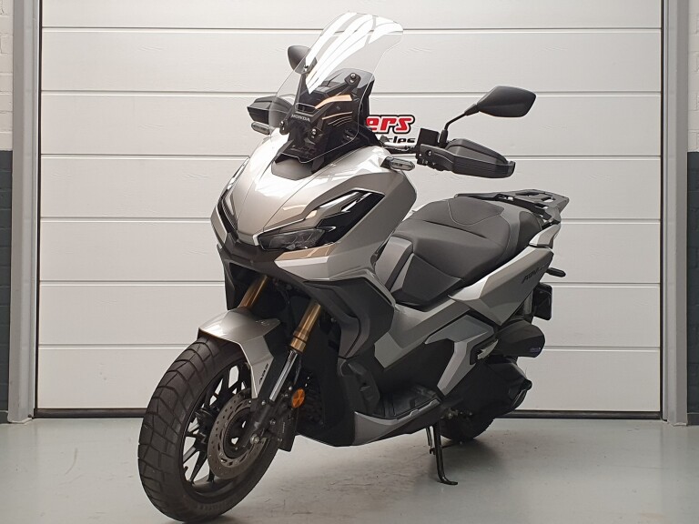 Honda ADV 350 ABS HONDA ADV 350 ABS 