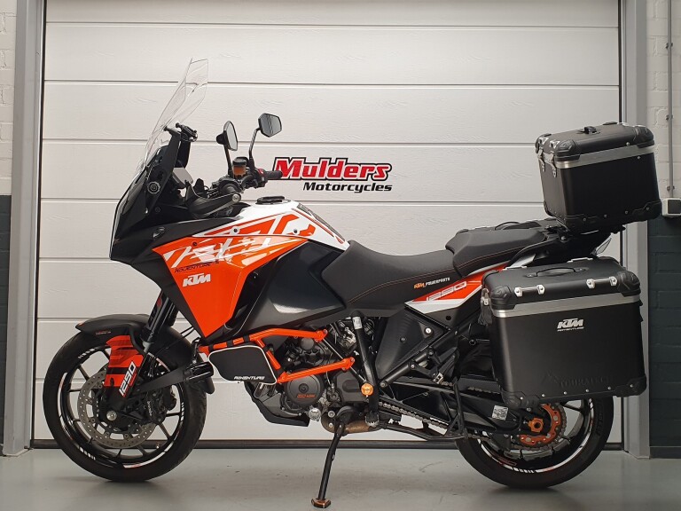 KTM 1290 SUPER ADVENTURE S KTM 1290 Super Adventure S foto 2