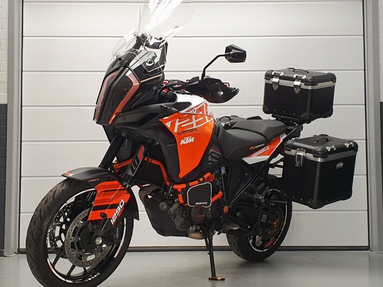 KTM 1290 SUPER ADVENTURE S KTM 1290 Super Adventure S 