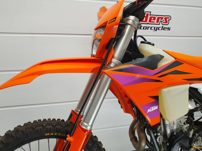 KTM 450 EXC-F KTM 450 EXC-F SLECHTS 70 UREN! foto 4