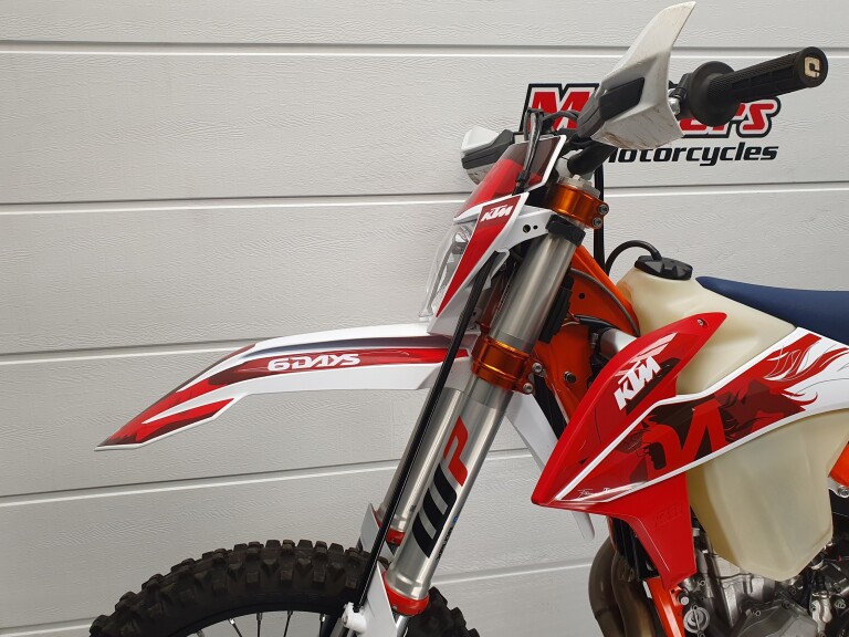 KTM 450 EXC SIX-DAYS KTM 450 EXC SIX-DAYS foto 4