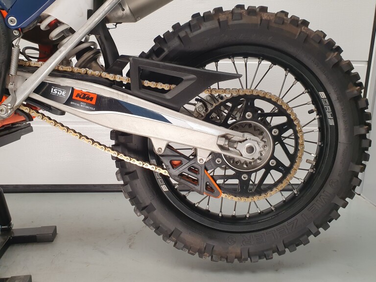 KTM 450 EXC SIX-DAYS KTM 450 EXC SIX-DAYS foto 8