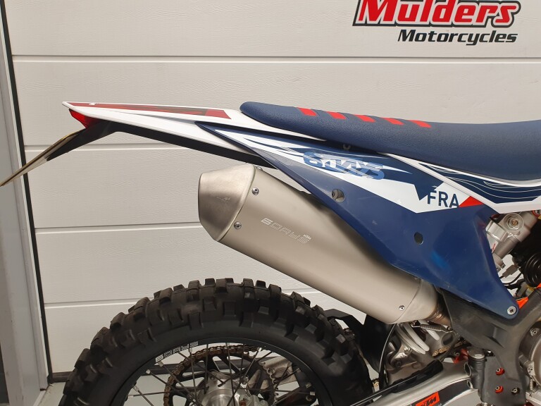 KTM 450 EXC SIX-DAYS KTM 450 EXC SIX-DAYS foto 10