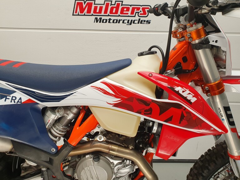 KTM 450 EXC SIX-DAYS KTM 450 EXC SIX-DAYS foto 11